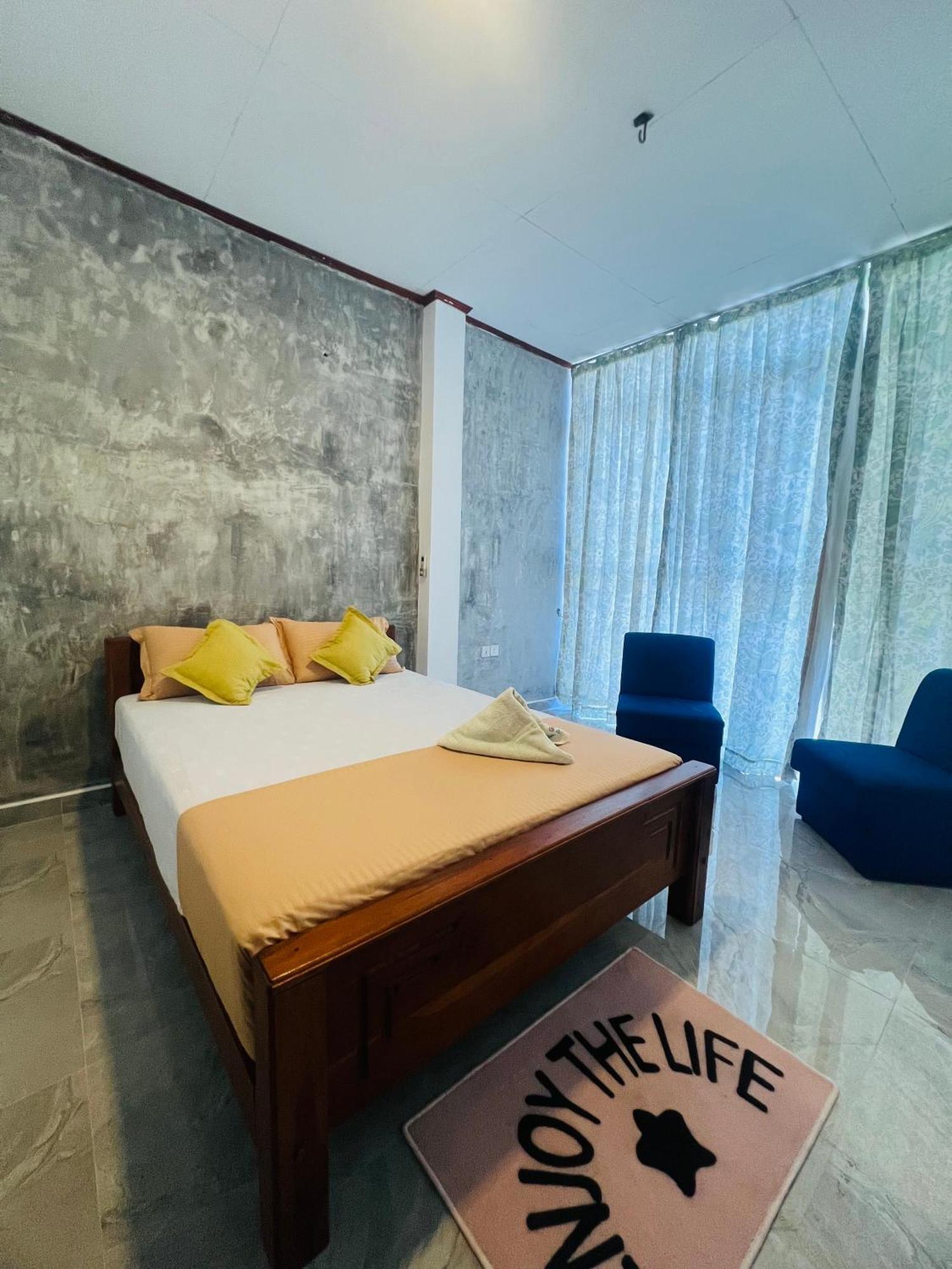 Zen Zone Hotel Weligama Bagian luar foto